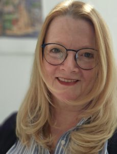 Schlaf Coach für Frauen 40+ Sabine Strobl